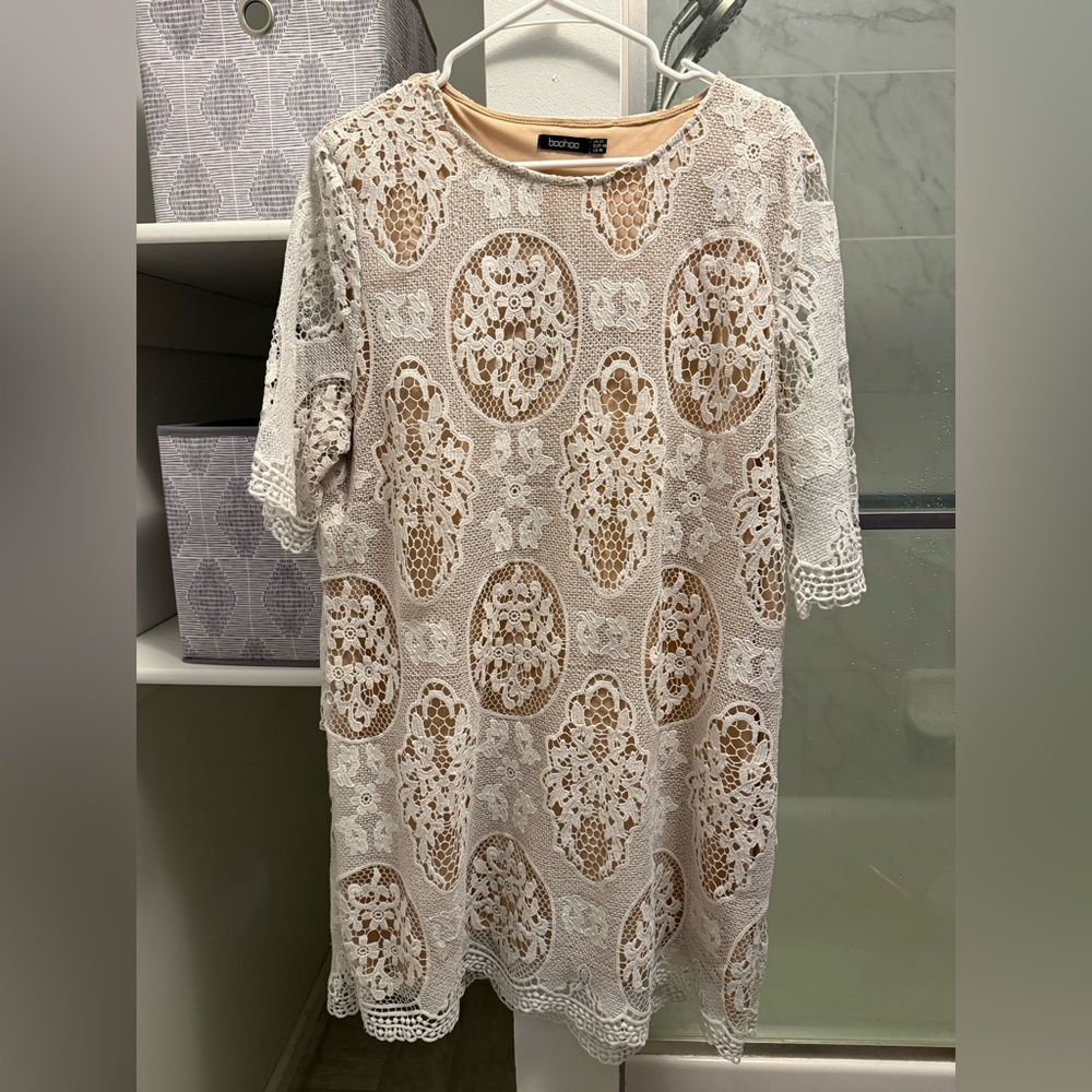boohoo White/Tan Lace Dress, Size 16
